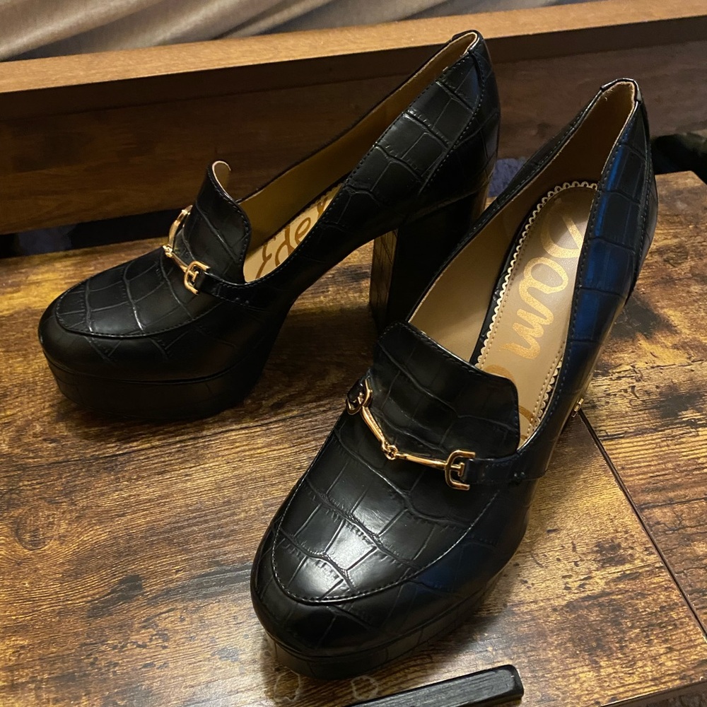 SAM EDELMAN ARETHA black faux crocodile leather loafer pumps size 8.5